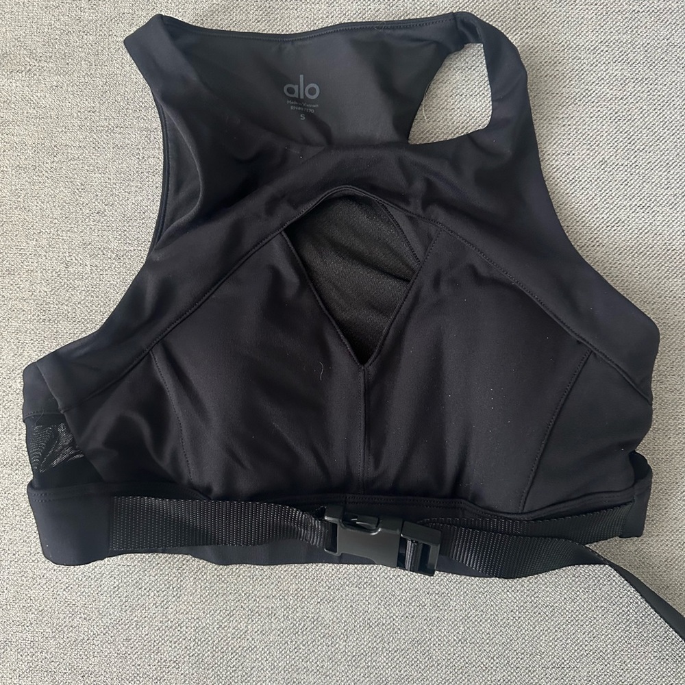 ALO Yoga Black buckle Sports Bra